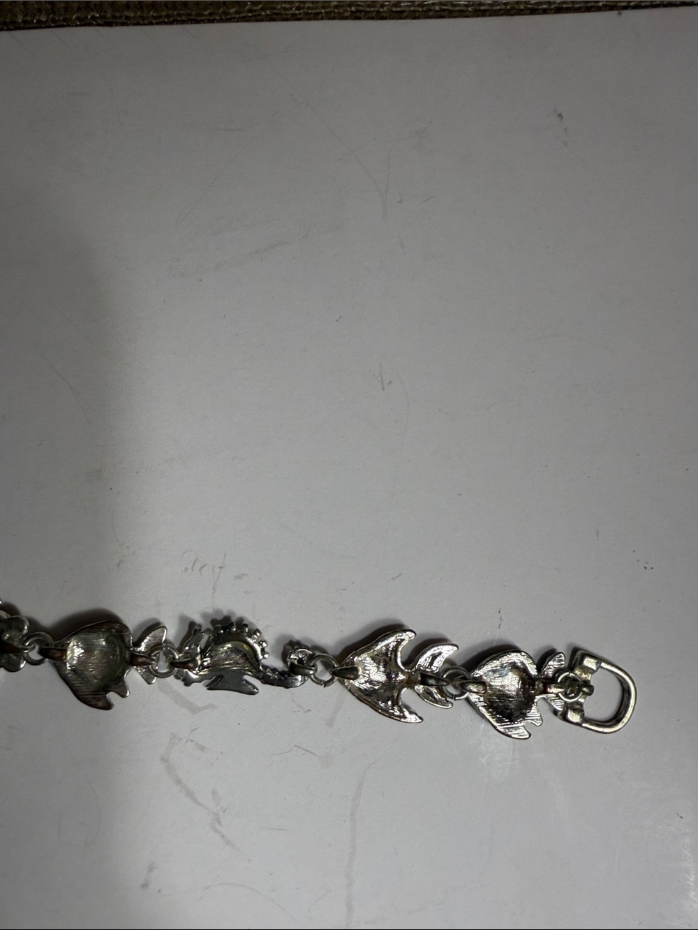 Vintage Enamel Sea Life Bracelet Fish Seahorse Turtle Coastal Beach Jewelry - Picture 7 of 8